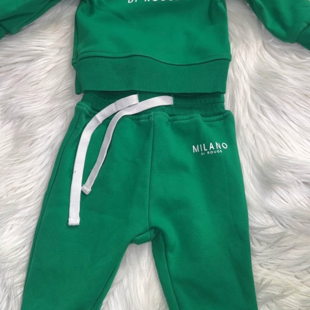 Milano Di Rouge  Emerald Sweat Suit